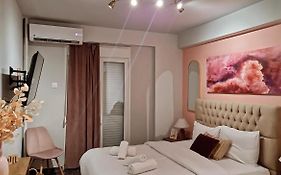 Stylish And Central Apt Near Acropolis - Avdi Square